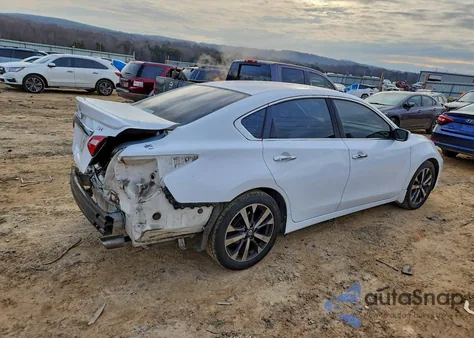 2016 Nissan Altima 2.5 из США, поврежденный, VIN 1N4AL3AP8GN316998